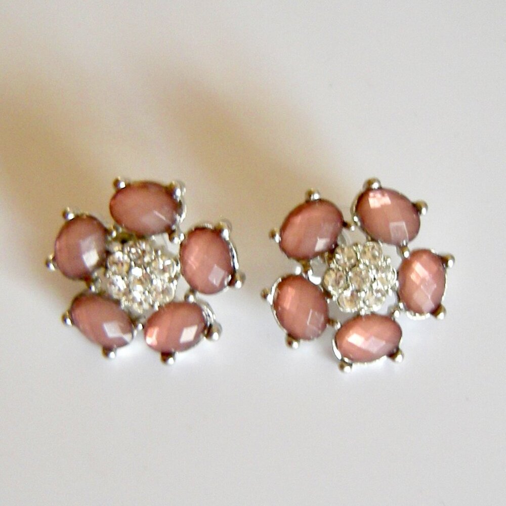 Rhinestone And Pink Flowers Pierced Earrings - Silver tone